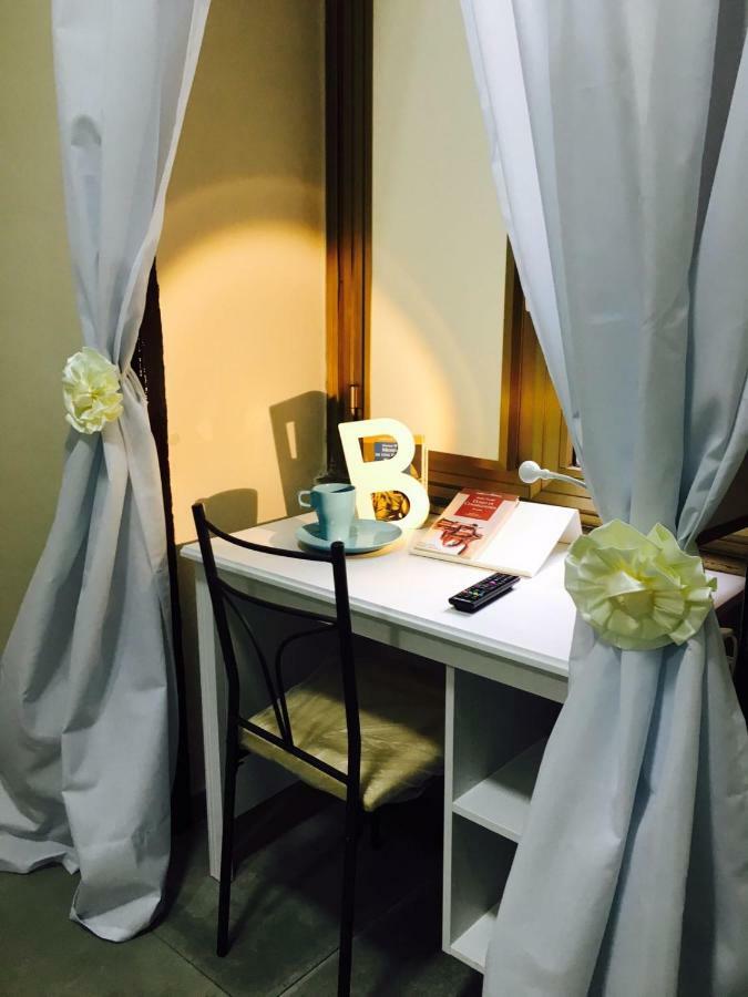 B&B Cara Napoli 外观 照片