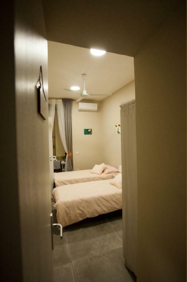 B&B Cara Napoli 外观 照片