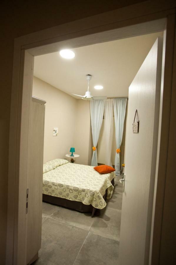 B&B Cara Napoli 外观 照片